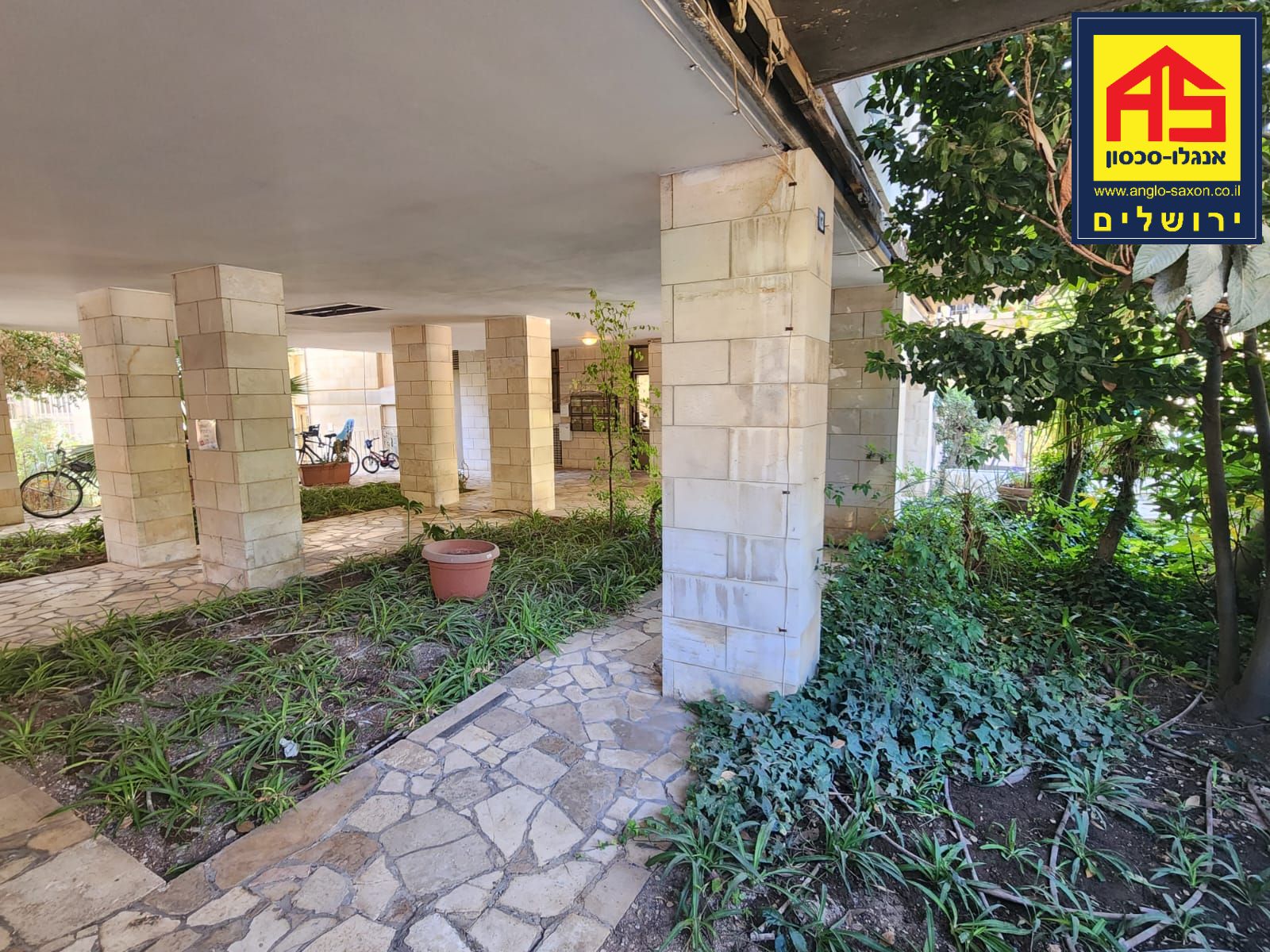 Appartement 3 Pièces à Shalom Aleichem Street, Talbiya,  Jerusalem