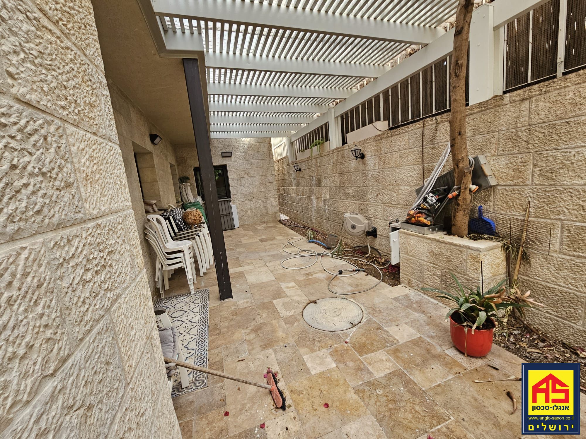 Rez de jardin 4 Pièces à Rachel Imenu Street, Greek Colony,  Jerusalem