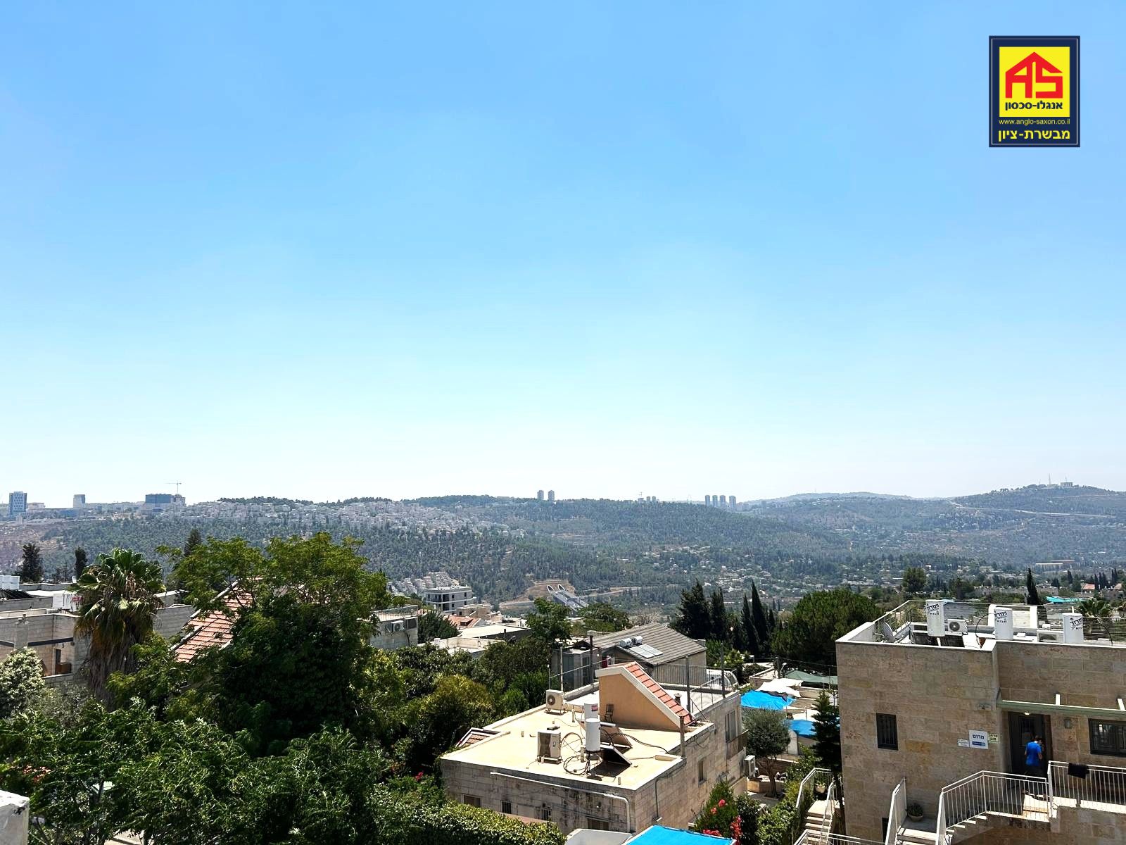 טריפלקס 6 חדרים בהשלום, שכונה ג, מבשרת ציון טריפלקס 6 חדרים בהשלום, שכונה ג, מבשרת ציון