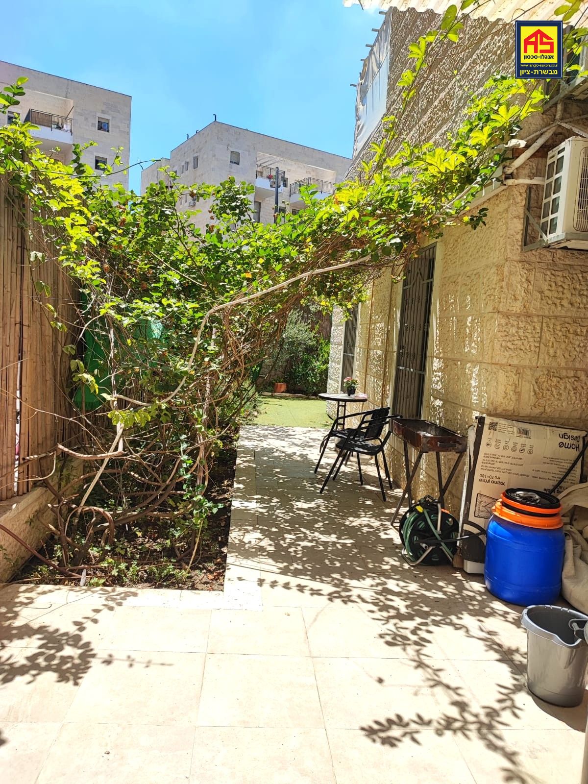 דירת גן 5 חדרים בהרב בלוך, קרית יערים, קרית יערים