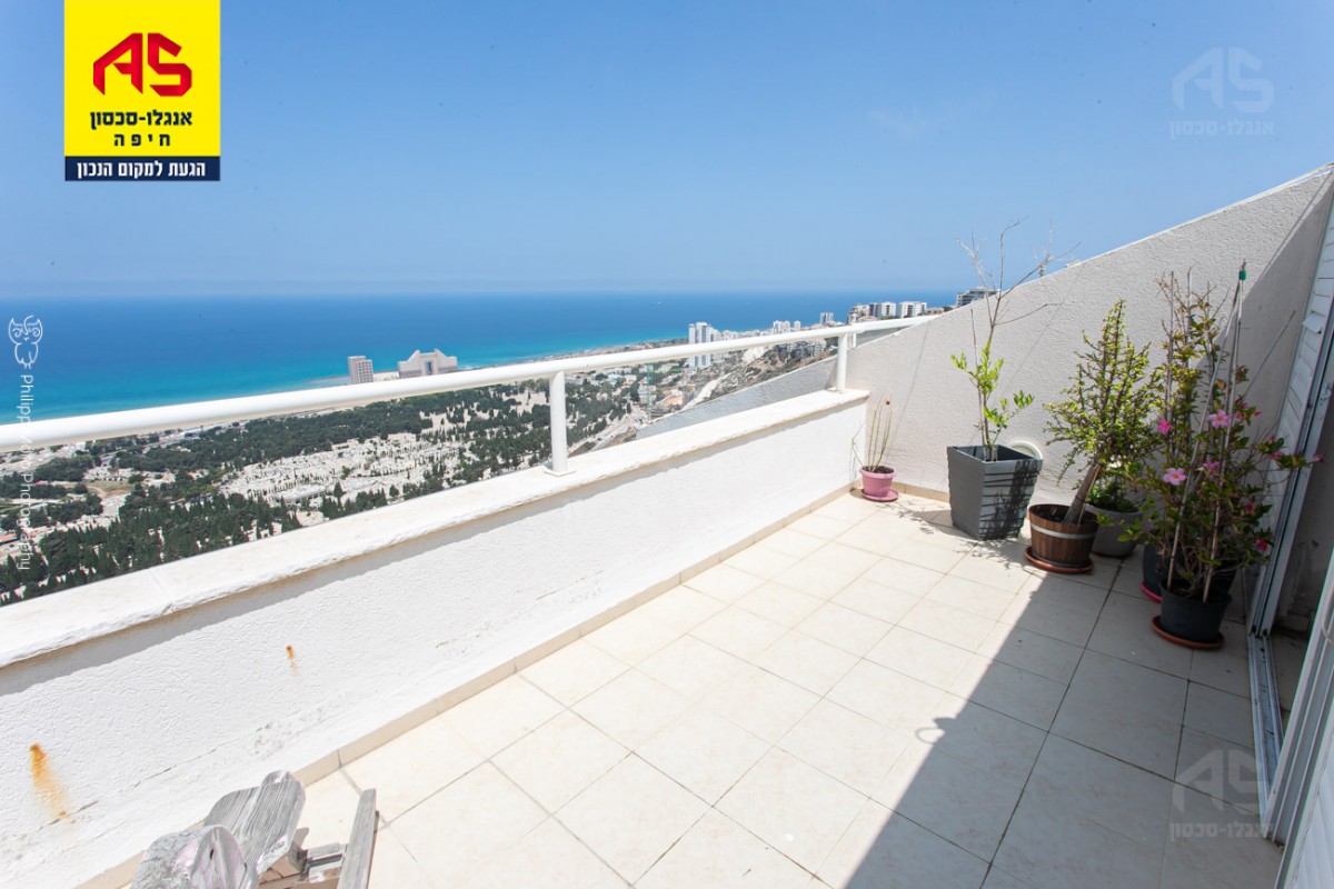 פנטהאוז 5 חדרים בויצ