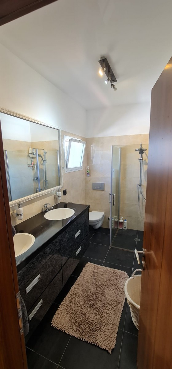 Cottage deux familles 5.5 Pièces à Haviva Reich Street, Afek,  Kiryat Bialik