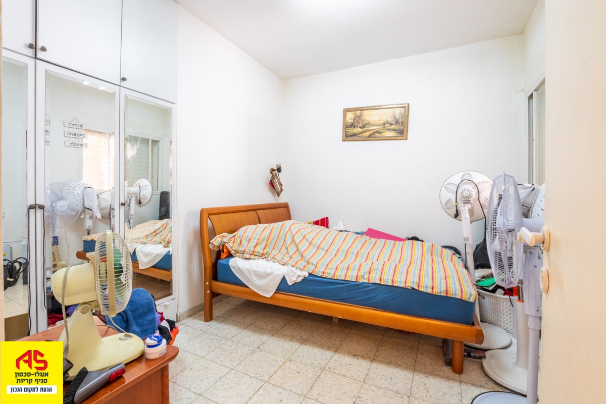 Triplex 5 Pièces à Kiryat Haim,  Kiryat Haim