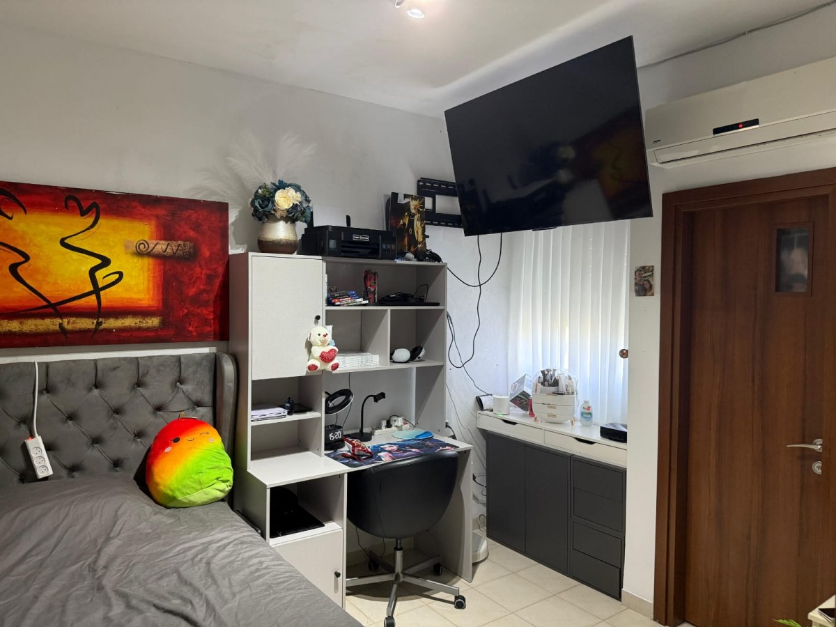 Cottage deux familles 5.5 Pièces à Haviva Reich Street, Afek,  Kiryat Bialik