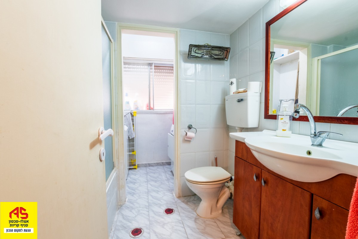 Triplex 5 Pièces à Kiryat Haim,  Kiryat Haim