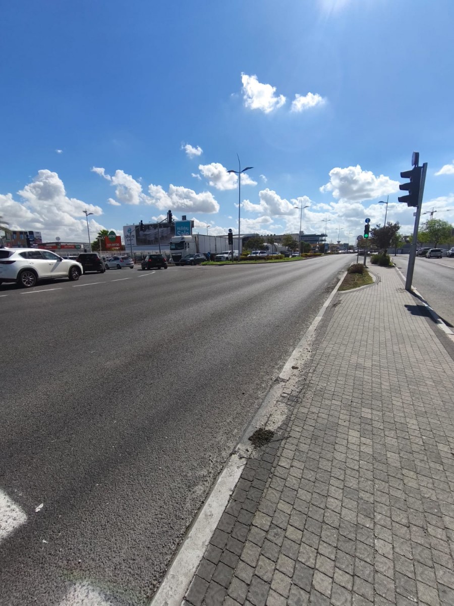 Magasin  Derech Haifa,  Kiryat Ata