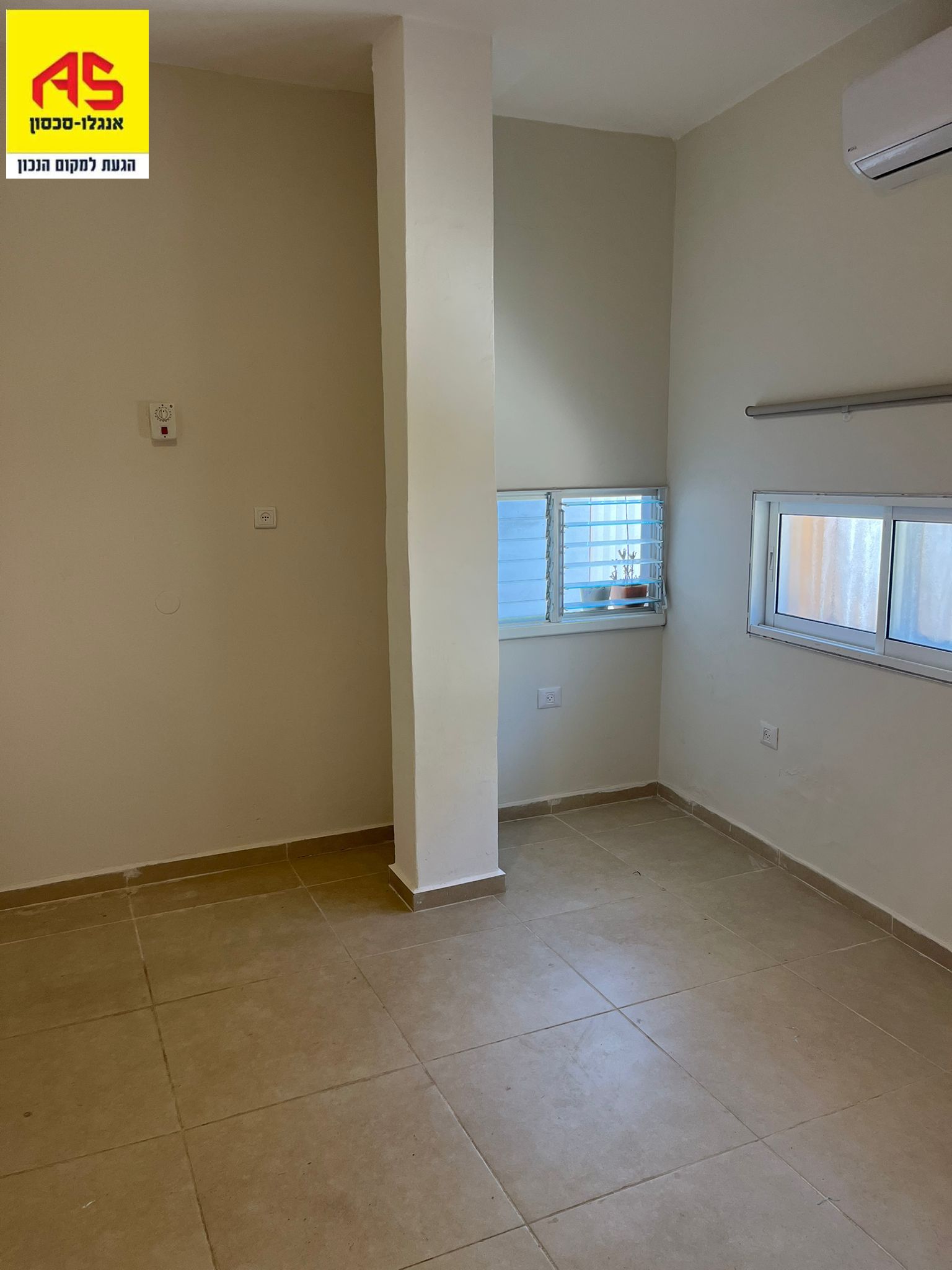 Rez de jardin 3.5 Pièces à Khoni ha-Me'agel Street, Neve Amal,  Herzliya מהסמארטפון שלי