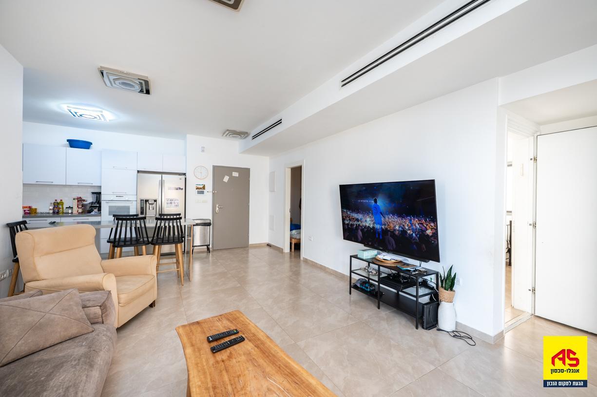 Appartement 4 Pièces à Geva Street,  Pardes Hanna-Karkur