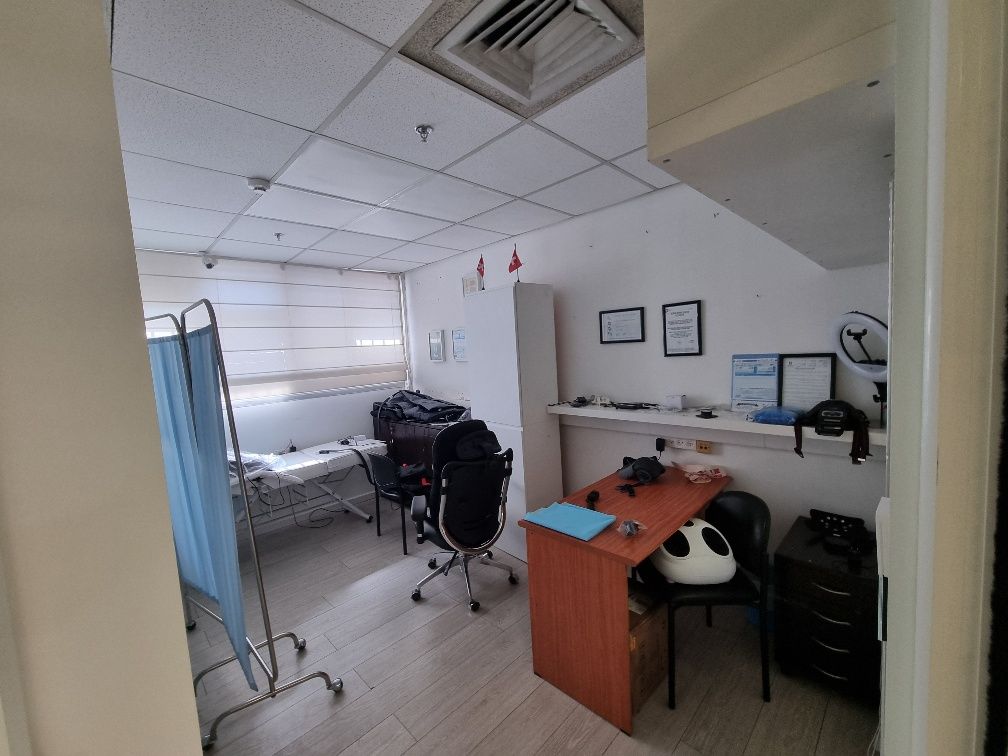 Bureau 7 Pièces à Derekh Ben-Zvi, Kiryat Shalom,  Tel Aviv-Yafo מהסמארטפון שלי