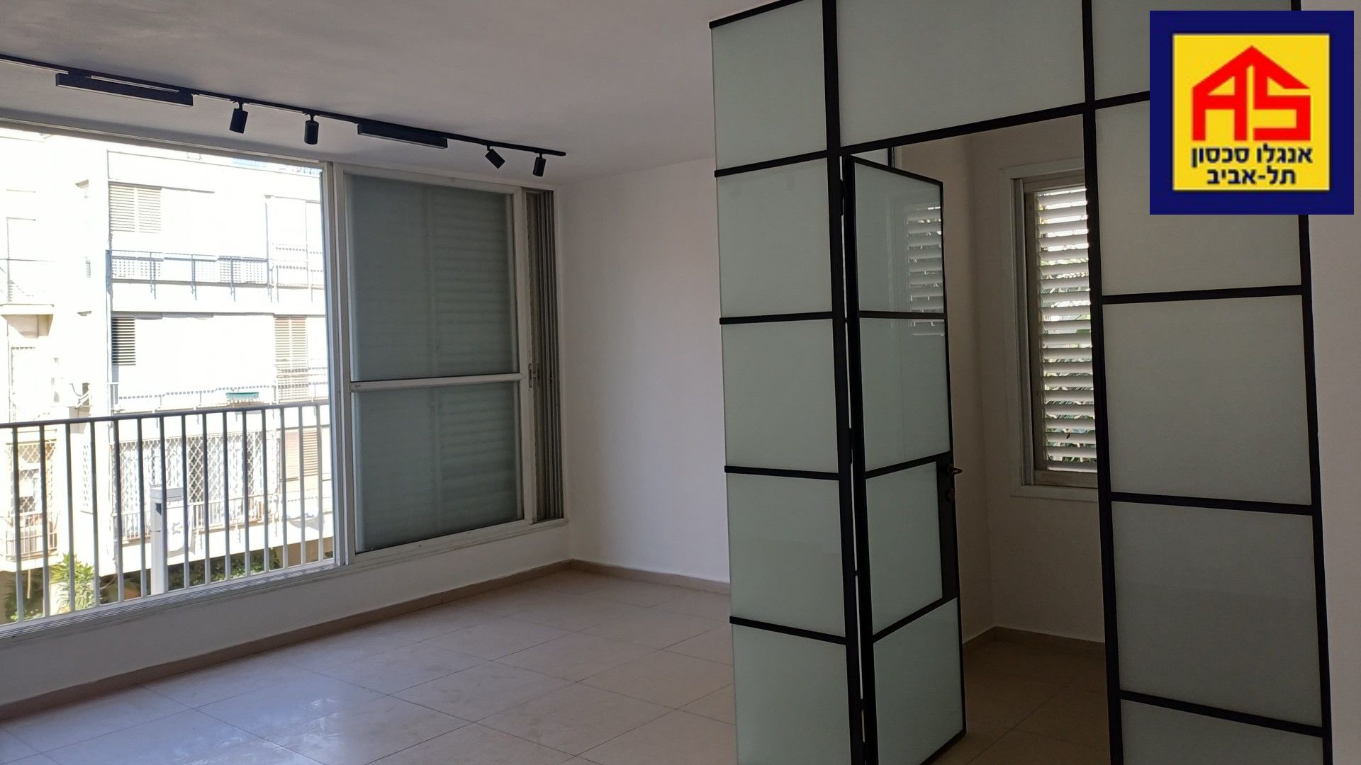Appartement 4 Pièces à Biltmore Street, Hei be-Iyar Street,  Tel Aviv-Yafo