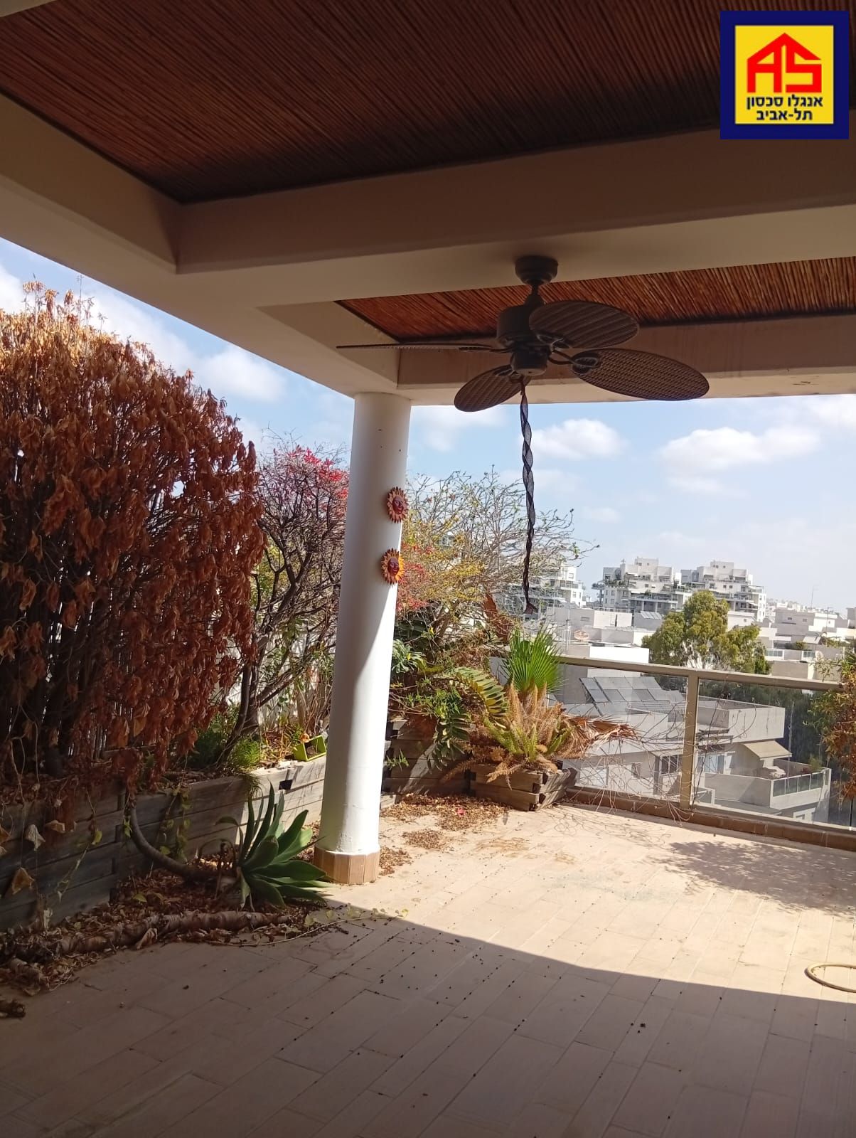 Penthouse 3.5 Rooms in Hanna Rovina Street, Tel Baruch,  Tel Aviv-Yafo מאיר זינגר 3