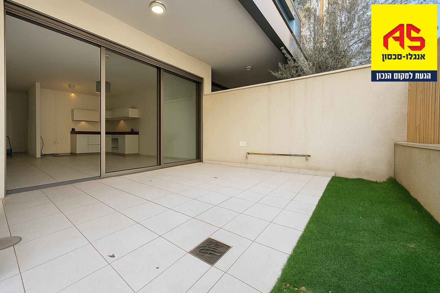 Rez de jardin 4 Pièces à City Center,  Ramat Gan מהסמארטפון שלי