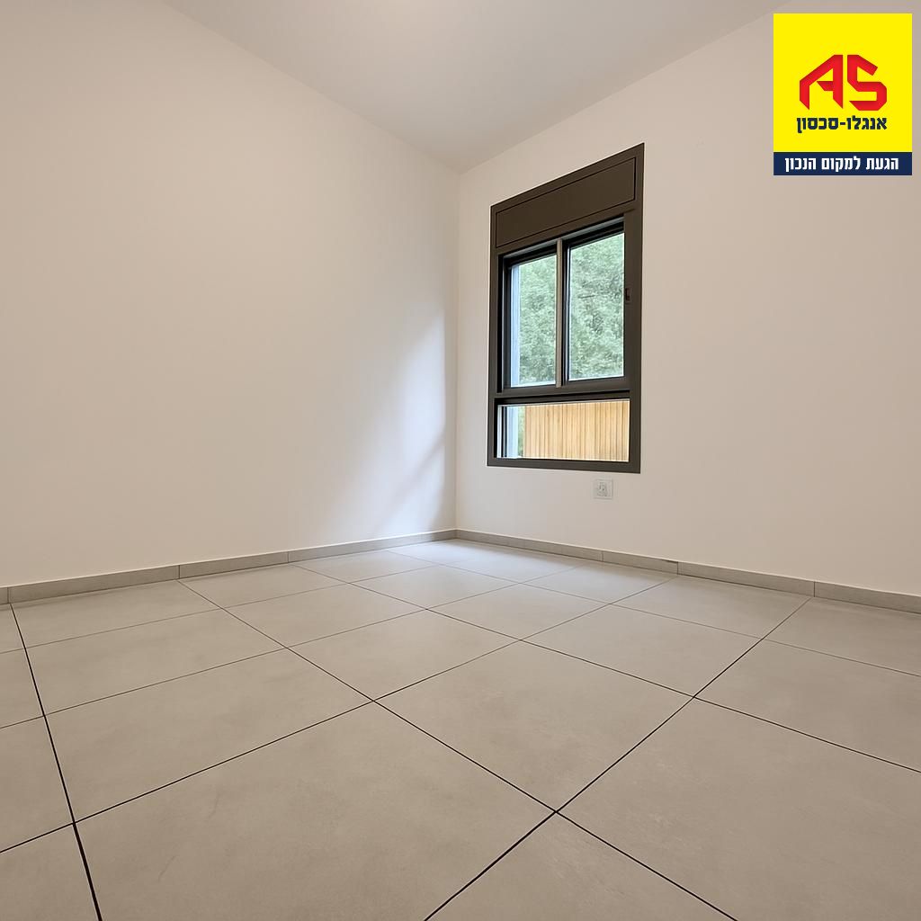 Rez de jardin 4 Pièces à City Center,  Ramat Gan מהסמארטפון שלי