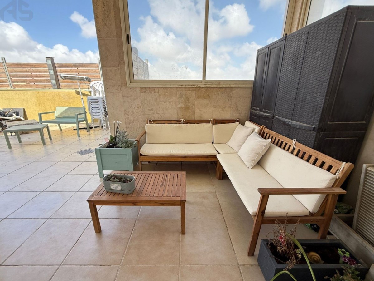 Penthouse 5 Pièces à Professor Avraham Amir Street, Ramot,  Be'er Sheva