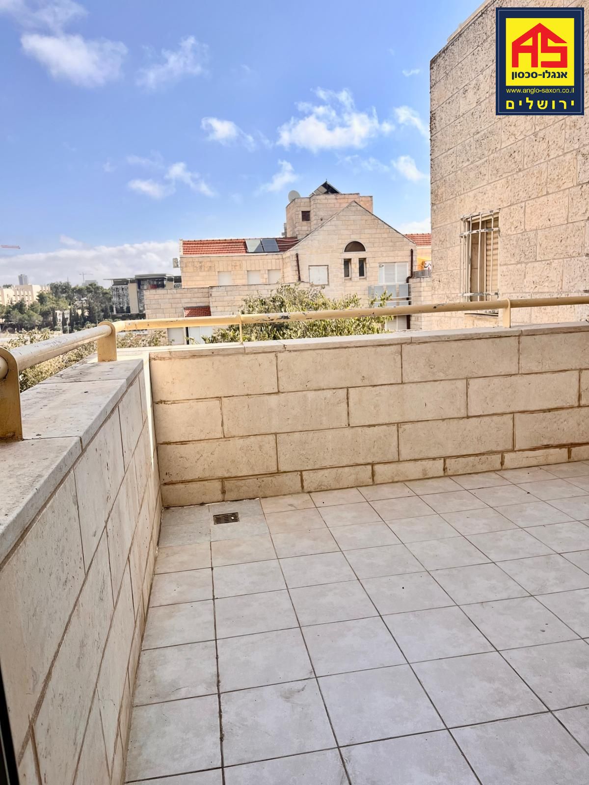 דירה 4 חדרים במשה קול, רמת בית הכרם, ירושלים