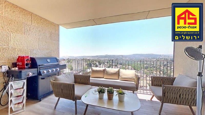 Apartment 5 Rooms in Ya'akov Tahon Street, Kiryat HaYovel,  Jerusalem