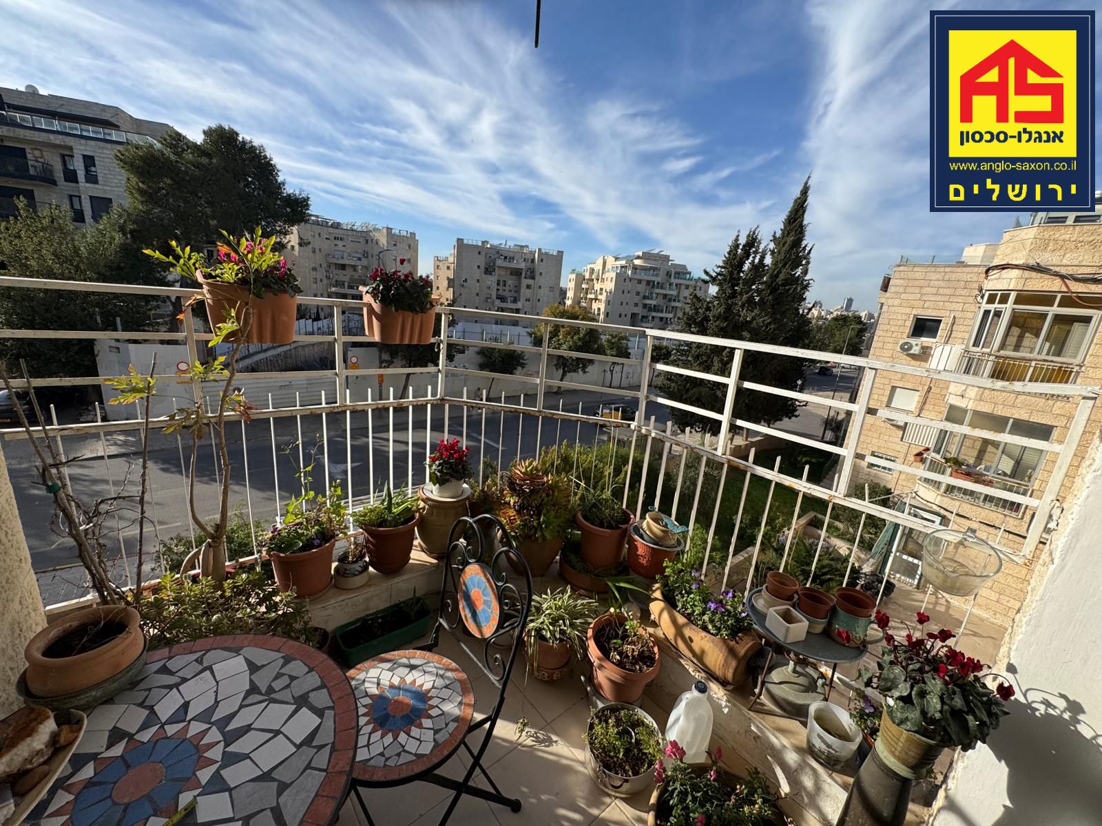   For Sale Apartment 4 Rooms in Hanoch Albek Street, North Talpiyot,  Jerusalem