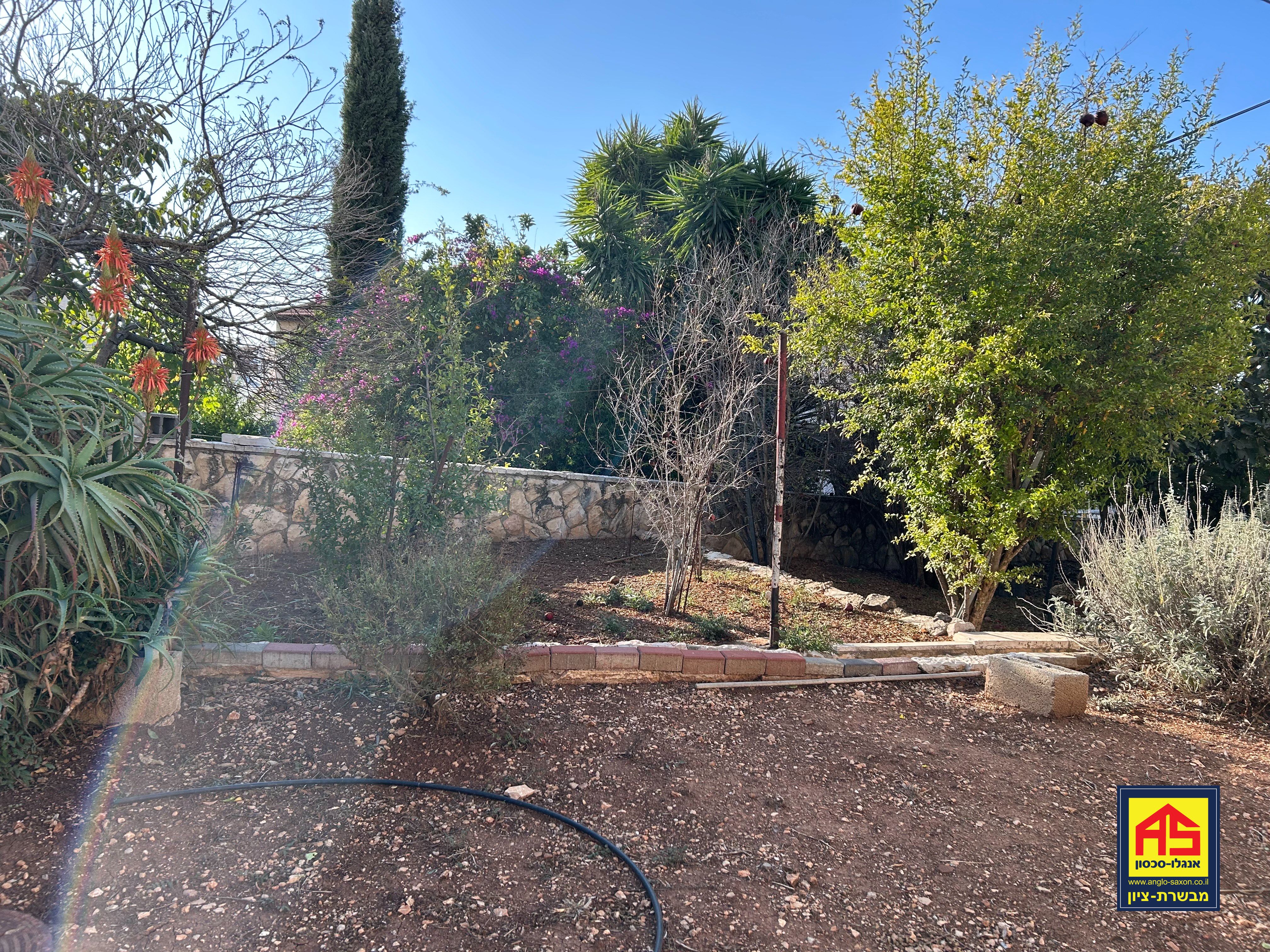 בית 4 חדרים בהפלמ