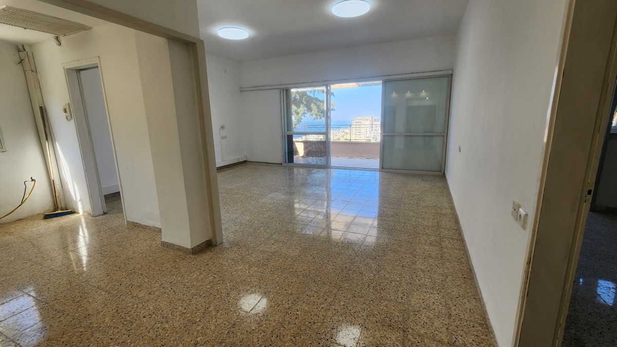 דירה 5 חדרים בבית אל, רמת התשבי, חיפה