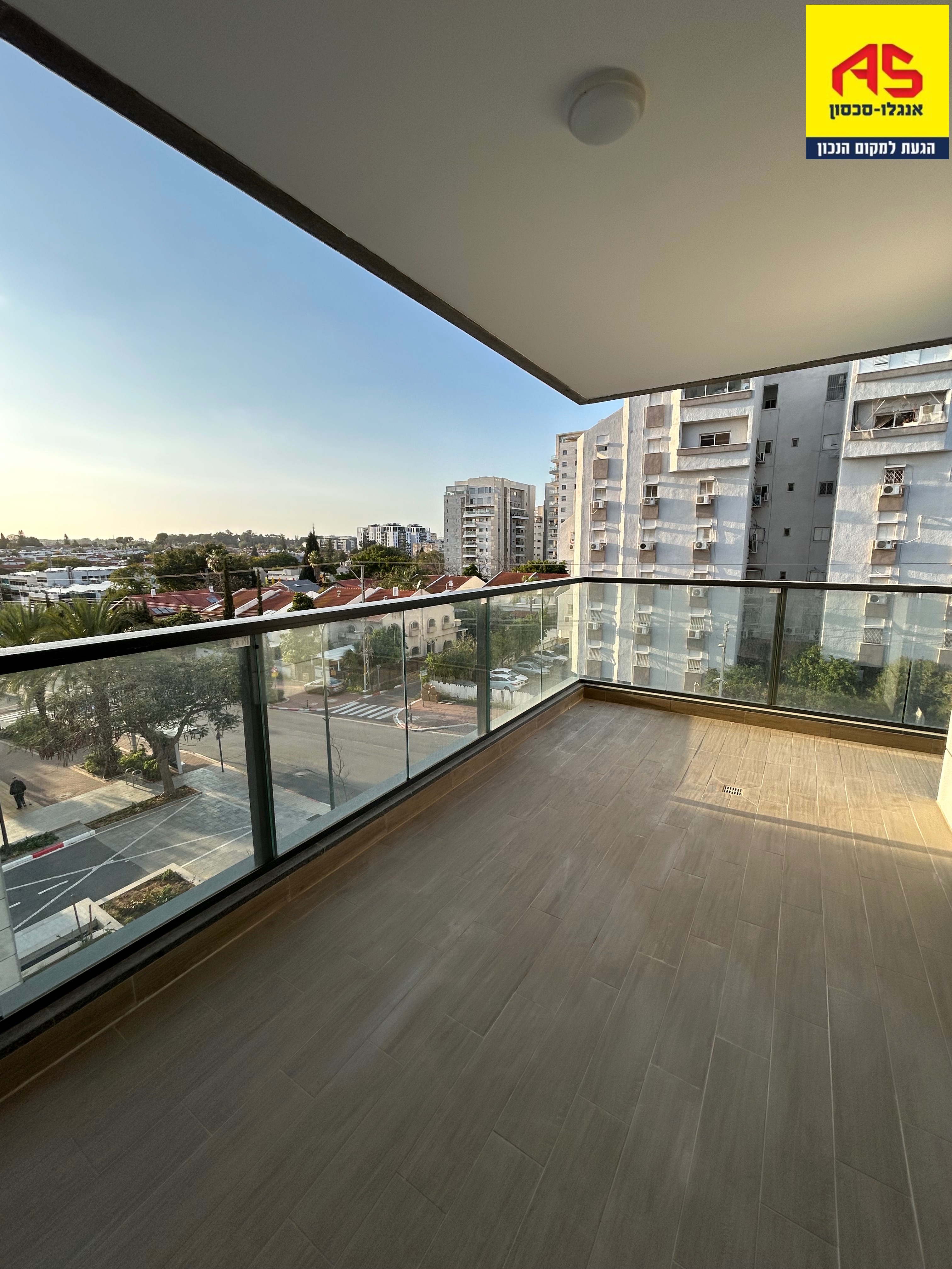 Appartement 5 Pièces à HaGibor Street, Hadar,  Hod Hasharon