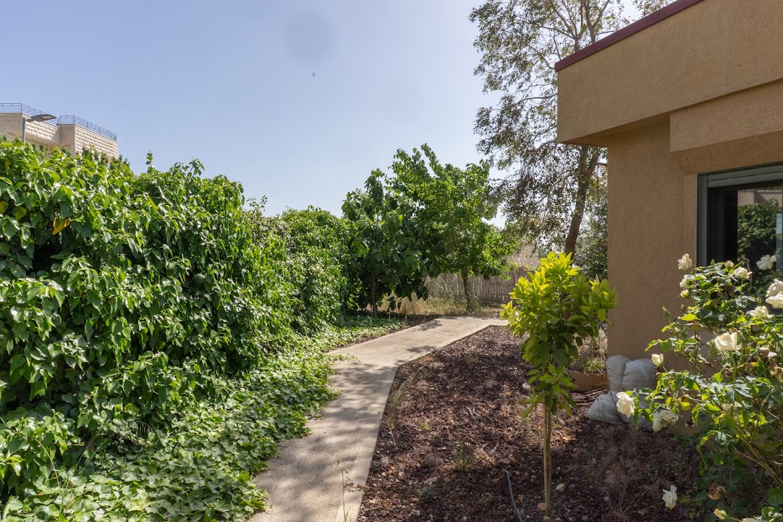 Home 3 Rooms in Adir Street,  Kfar Vradim