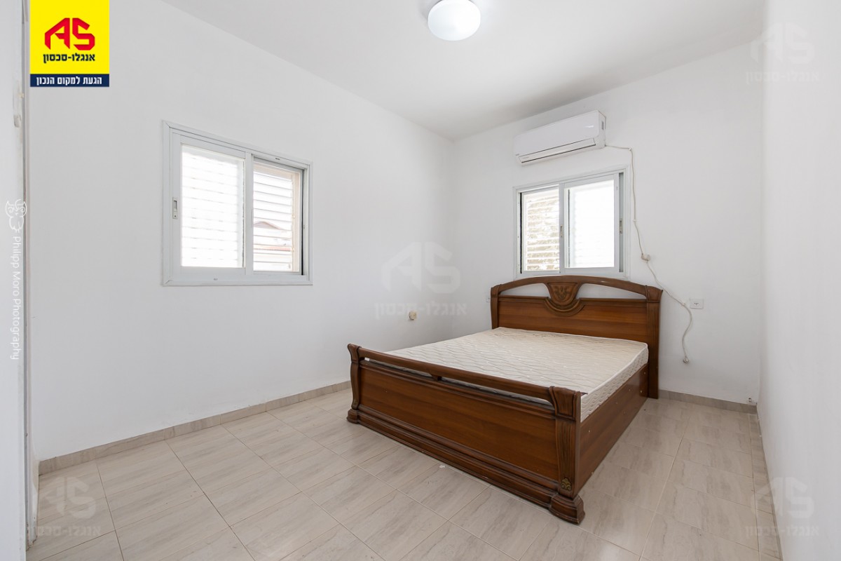 דירה 4 חדרים בחומה ומגדל, חיפה קרית חיים