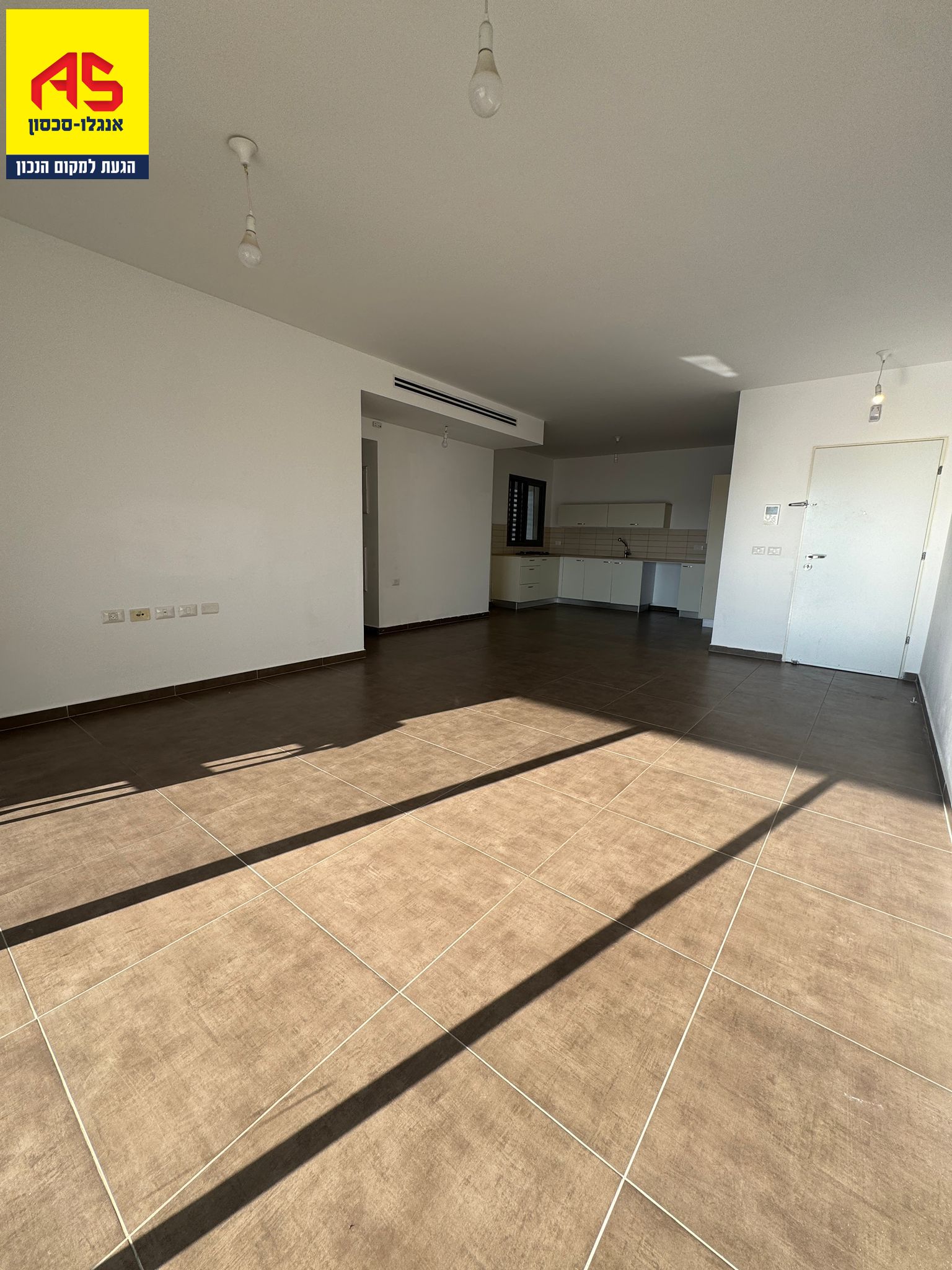 דירה 5 חדרים בהאושר, שרונה, כפר יונה