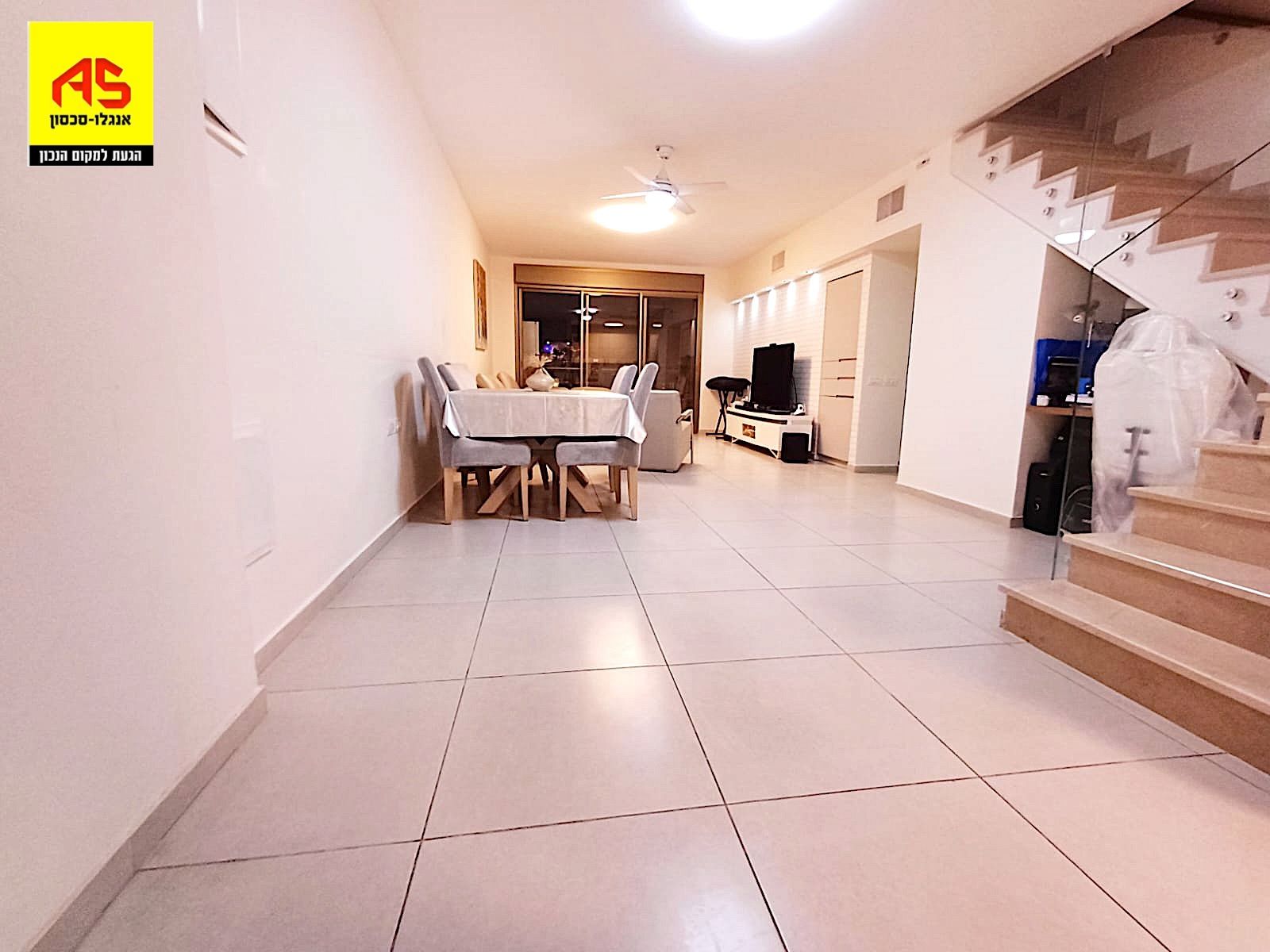 דירה 5 חדרים בהגדוד העברי, מרכז, רעננה