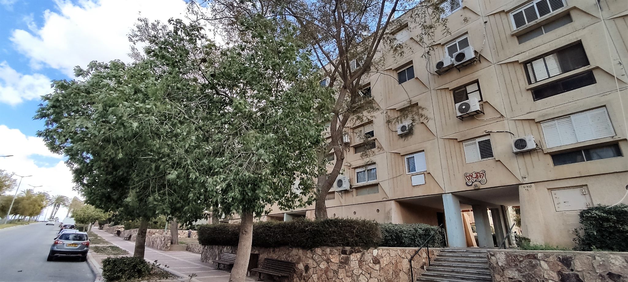 Apartment 2 Rooms in Leva'ot,  Arad