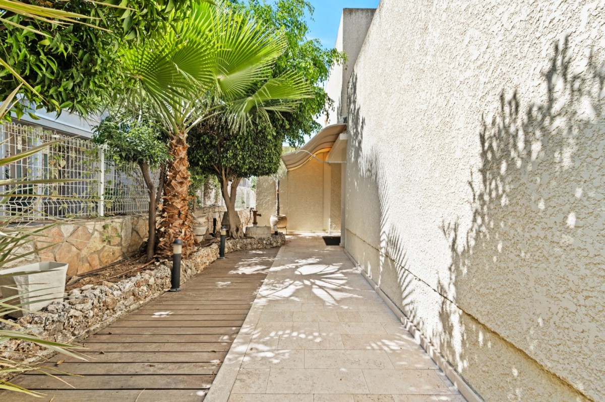 וילה 5 חדרים בצבעוני, רעות , מודיעין מכבים רעות