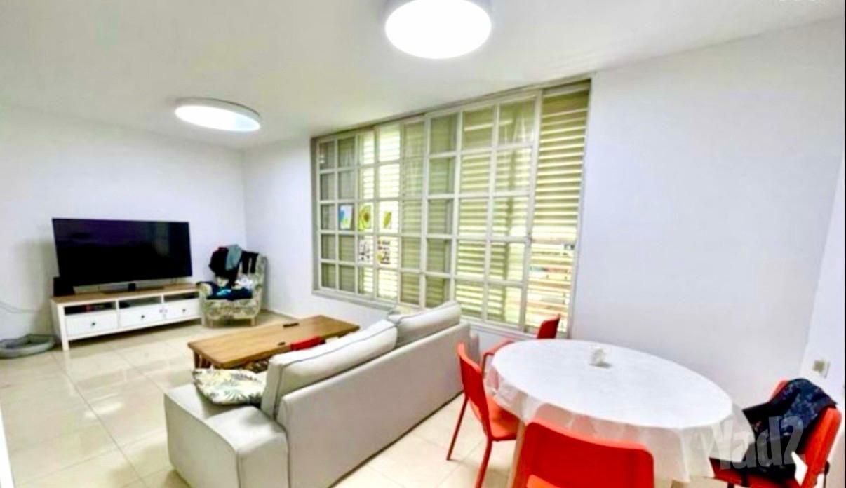 Appartement 4 Pièces à HaRav Kook Street, City Center,  Herzliya