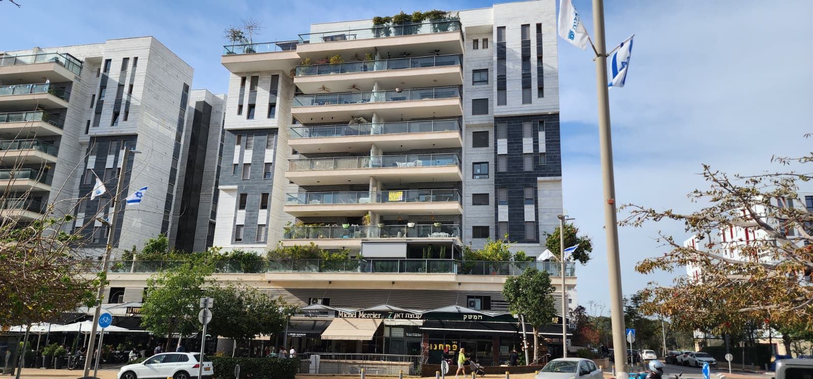 Apartment 4 Rooms in Natan Alterman Street, Herzliya Ha-Yeruka,  Herzliya
