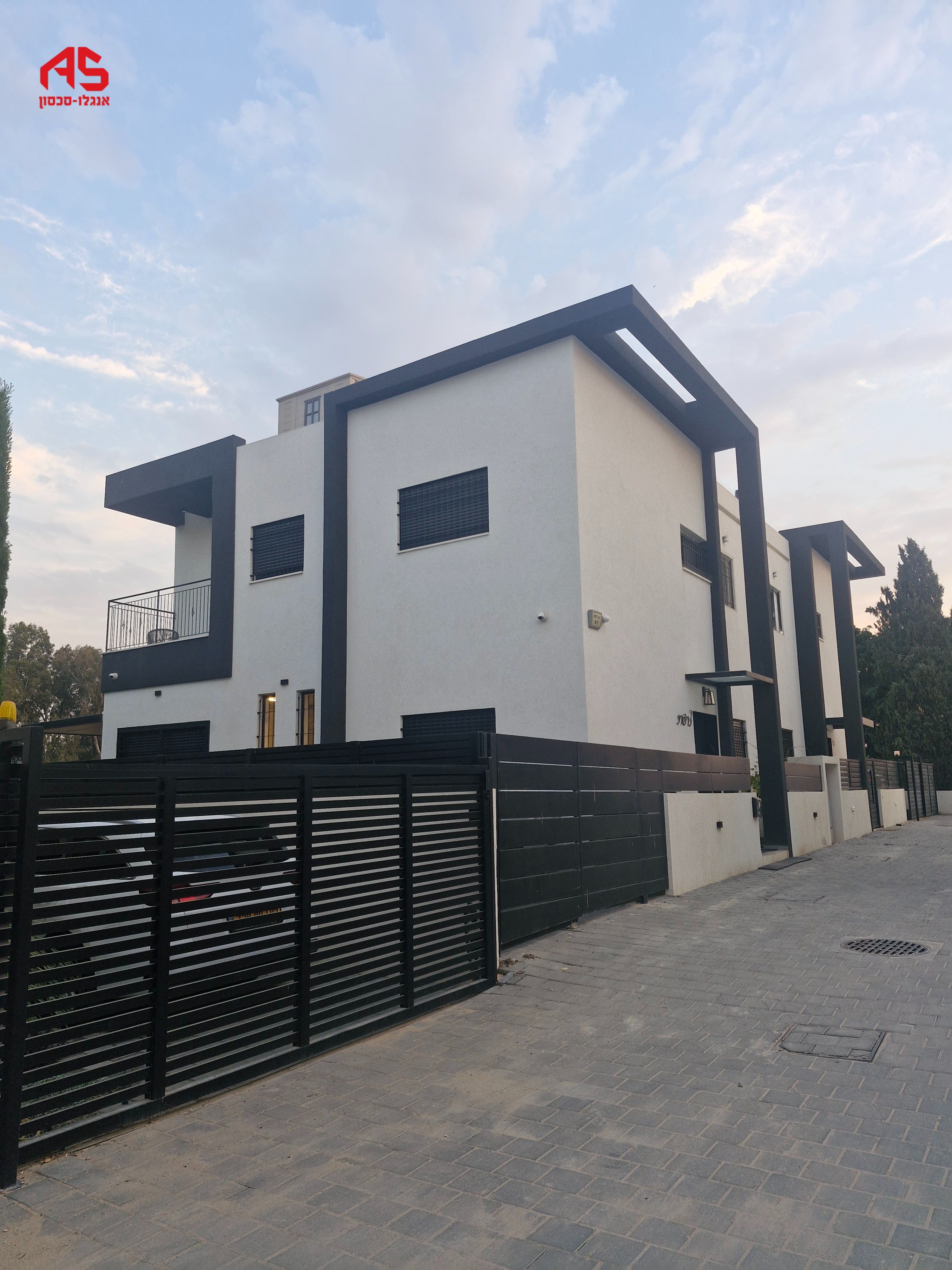 קוטג' 6 חדרים בברנדייס, חדרה