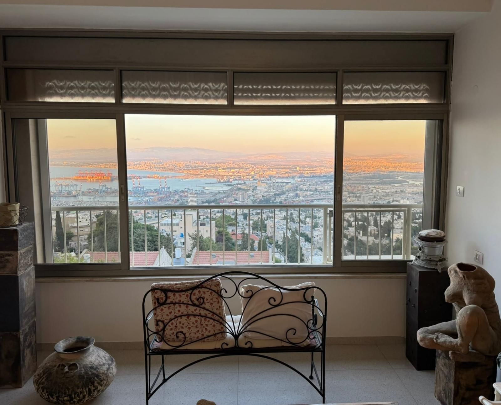 דירה 4.5 חדרים בהנרייטה סולד, מרכז הכרמל, חיפה