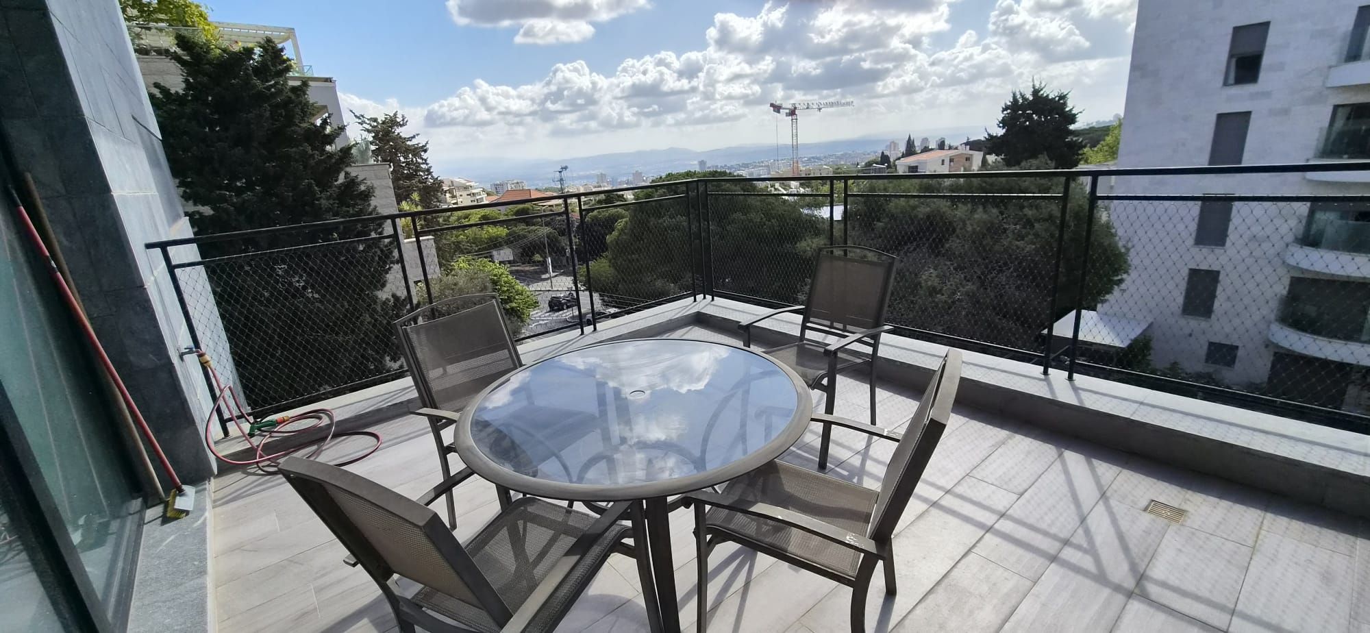 Appartement 4 Pièces à Nahshon Street, אחוזה,  Haifa