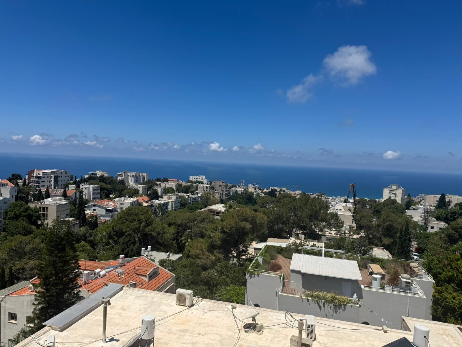 דירה 5 חדרים בפינסקי, כרמל מרכזי, חיפה