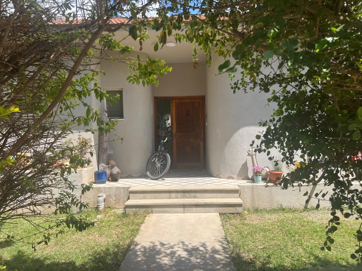 וילה 5.5 חדרים באחוזה ירוקה, פרדס חנה כרכור