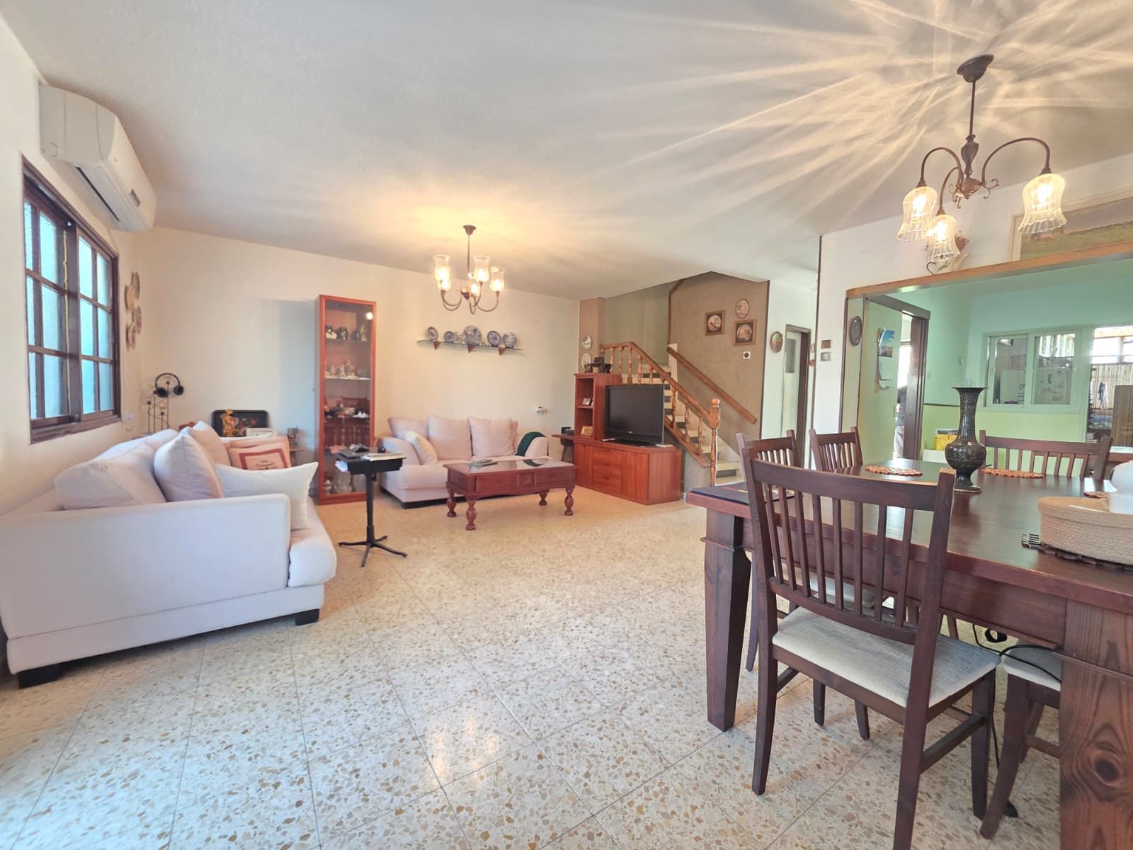 קוטג' 4 חדרים בשד' השופטים, הנביאים, קרית גת