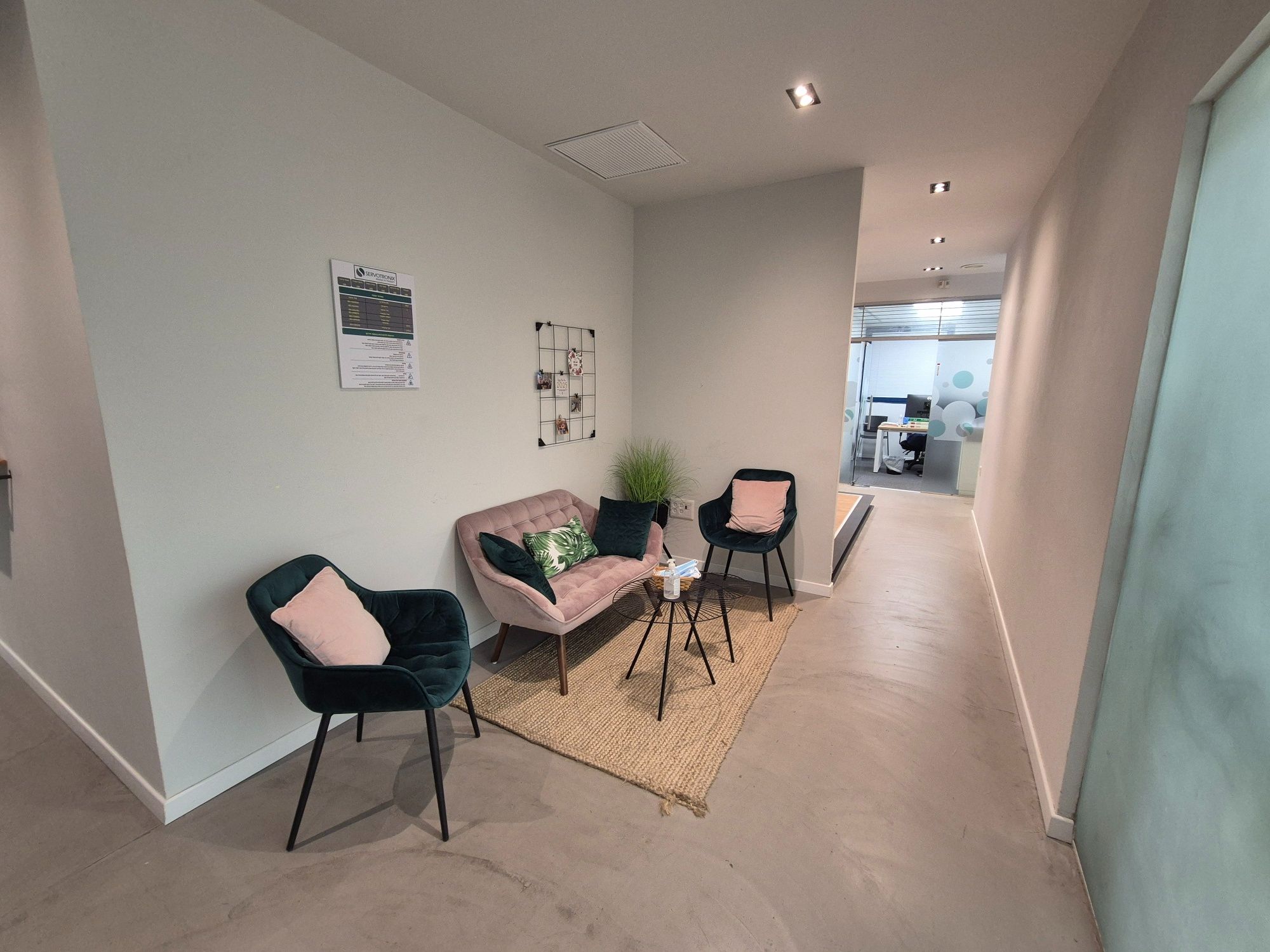Bureau  Yegi'a Kapayim Street, Petah Tikva,  Petah Tikva