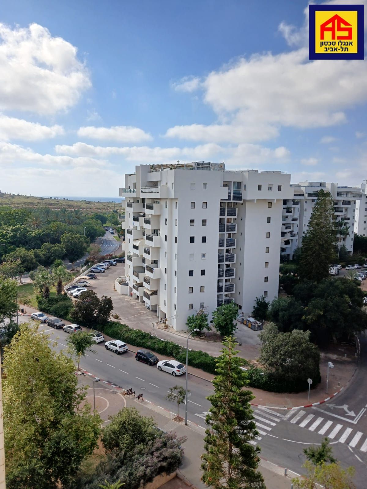 דירה 4 חדרים באורי צבי גרינברג, אזורי חן, תל אביב יפו