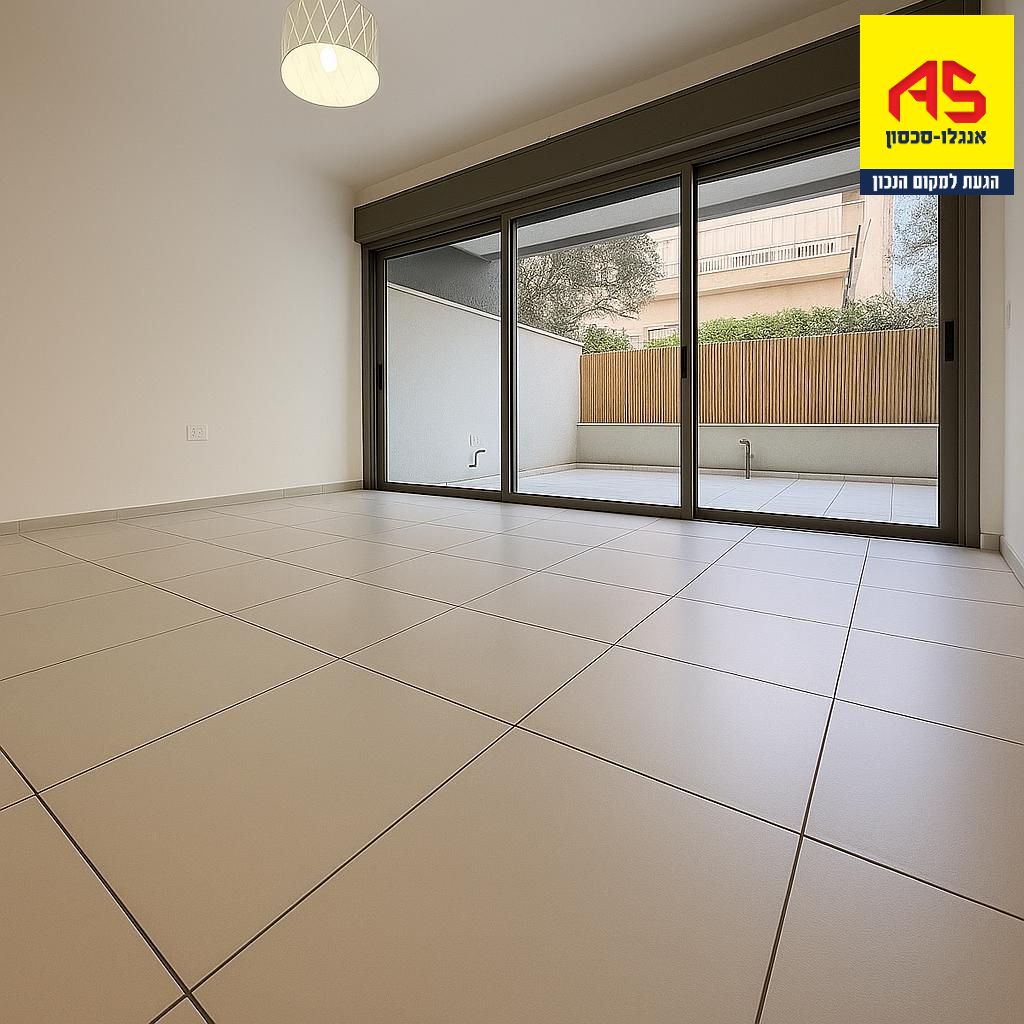 Rez de jardin 4 Pièces à City Center,  Ramat Gan