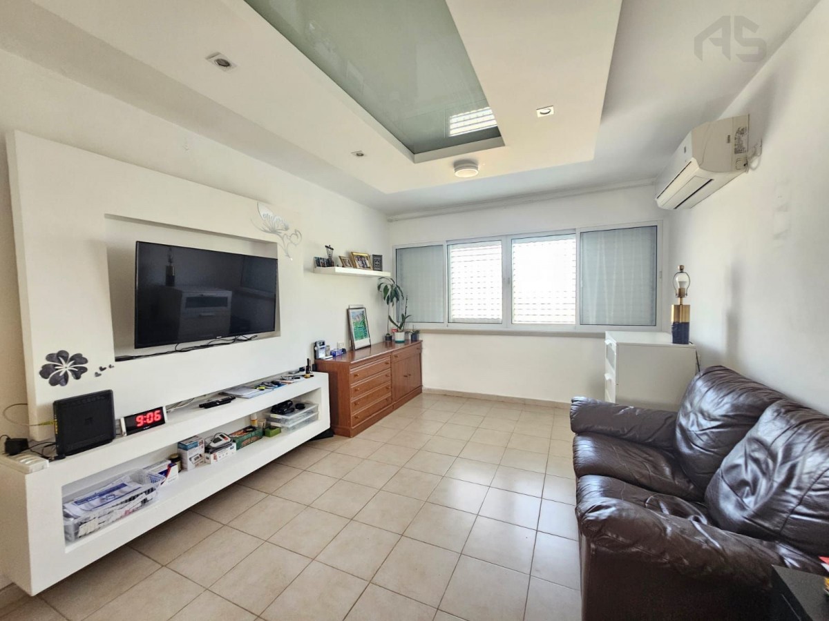 Apartment 3 Rooms in Ayala Street, ה',  Be'er Sheva